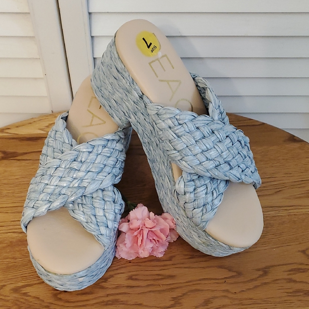 Beach By Matisse Blue Criss-Cross Platform Sandals Heels, Size 7